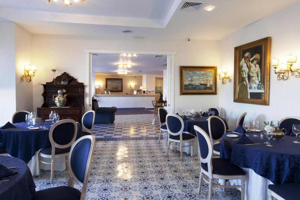 Punta Campanella Resort & Spa Massa Lubrense Bagian luar foto