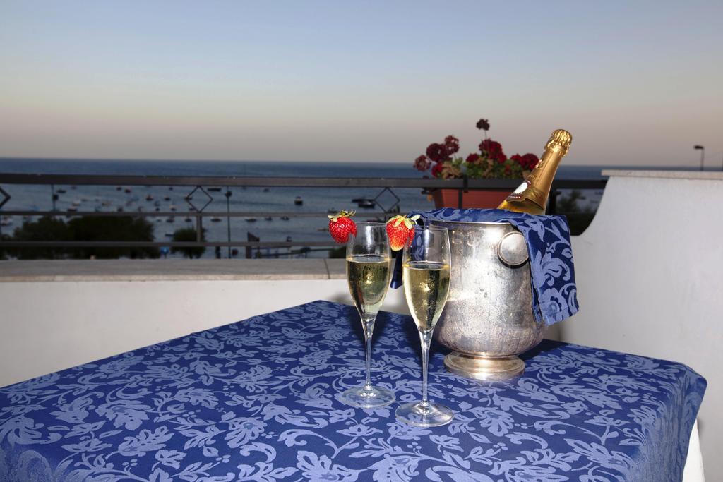 Punta Campanella Resort & Spa Massa Lubrense Bagian luar foto