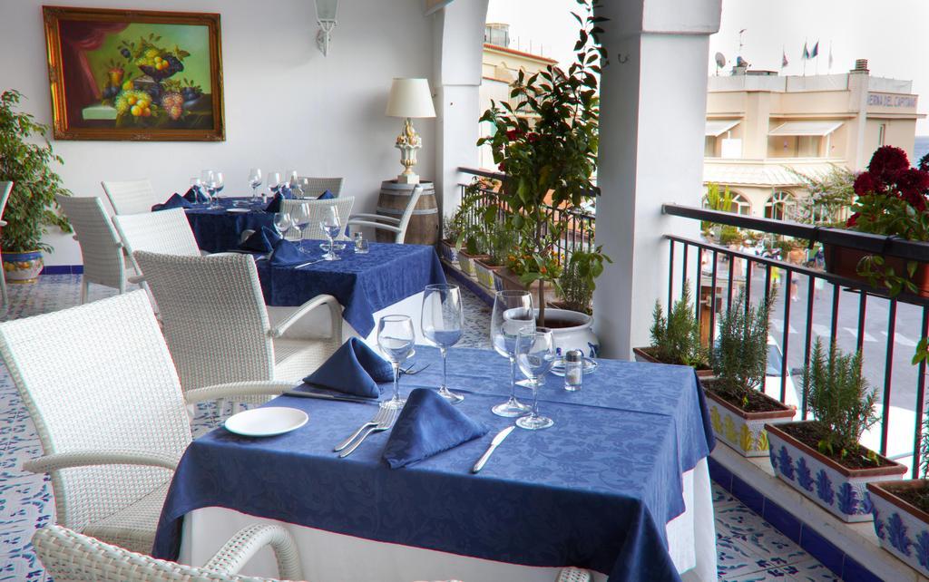 Punta Campanella Resort & Spa Massa Lubrense Bagian luar foto